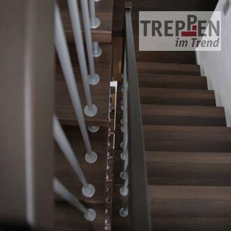 Holztreppe mit Longlife-Stufen