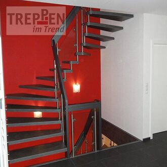 Holztreppe mit Longlife-Stufen