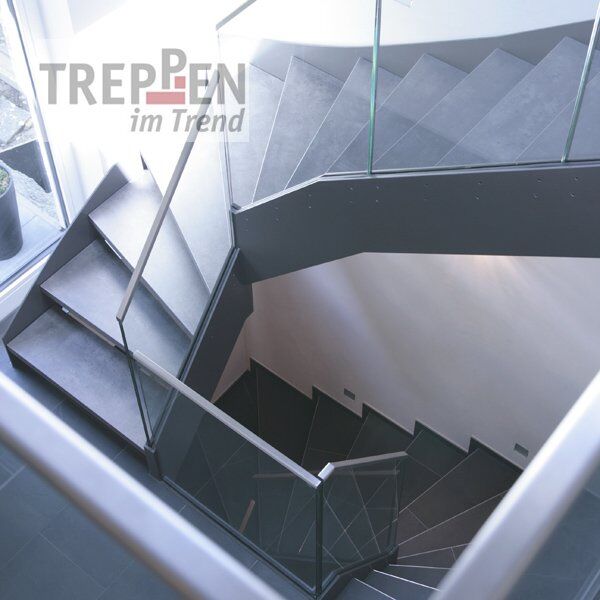 Metalltreppe mit Longlife-Stufen