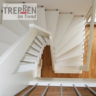 Holztreppe mit Longlife-Stufen