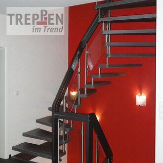 Holztreppe mit Longlife-Stufen