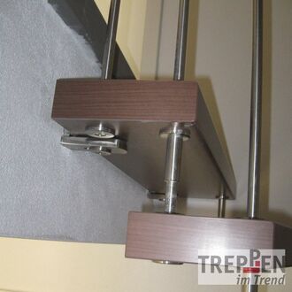 Holztreppe mit Longlife-Stufen