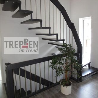 Holztreppe mit Longlife-Stufen