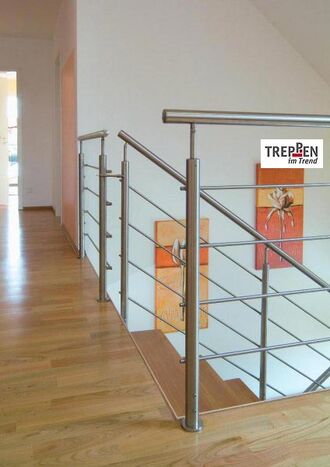 Holztreppe mit Longlife-Stufen